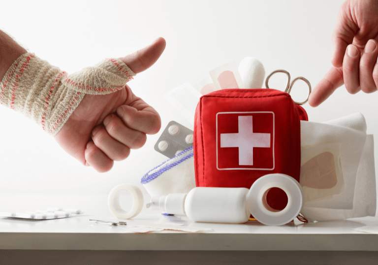 8 Steps for First Aid Wound Care in Emergency Situations